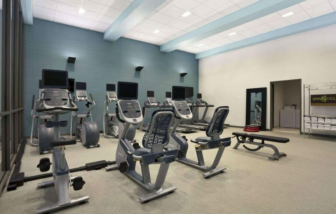 Home2 Suites By Hilton Philadelphia Convention Center Bagian luar foto