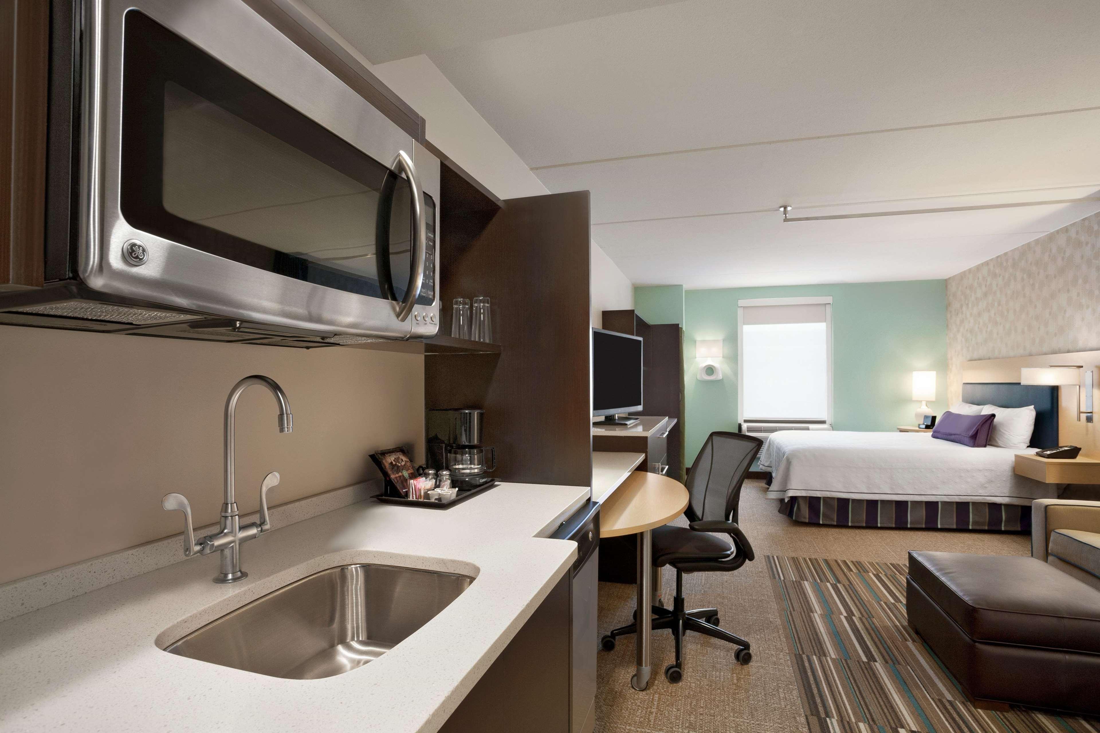 Home2 Suites By Hilton Philadelphia Convention Center Bagian luar foto