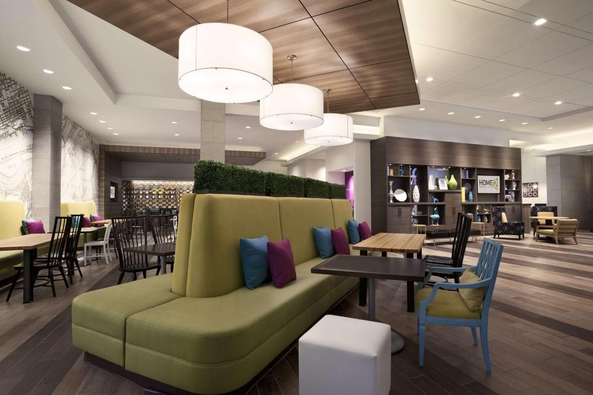 Home2 Suites By Hilton Philadelphia Convention Center Bagian luar foto